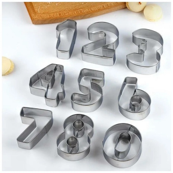 Набор вырубок для печенья Цифры высота 2 см 10 шт Набор вырубок для печенья Цифры высота 2 см 10 шт