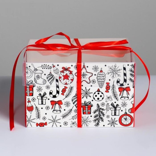 Упаковка на 4 капкейка Время добрых подарков 16х16х10 см